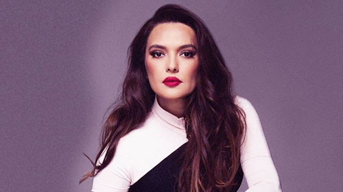 Demet Akalın