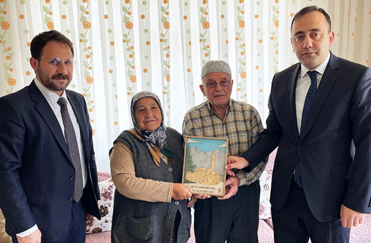 50 yıllık evli çiftler ziyaret edildi