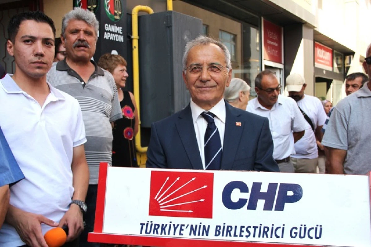 Abdullah Deniz CHP ilçe başkanlığına adaylığını açıkladı
