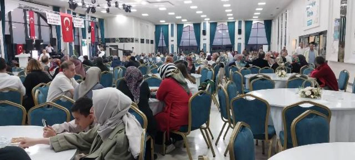 Ahilik haftasında esnaf ve sanatkârlar dayanışma sofrasında buluştu