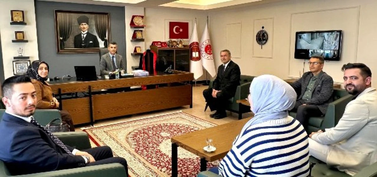 AK Parti ilçe başkanlığından başsavcı ve mahkeme başkanına ziyaret