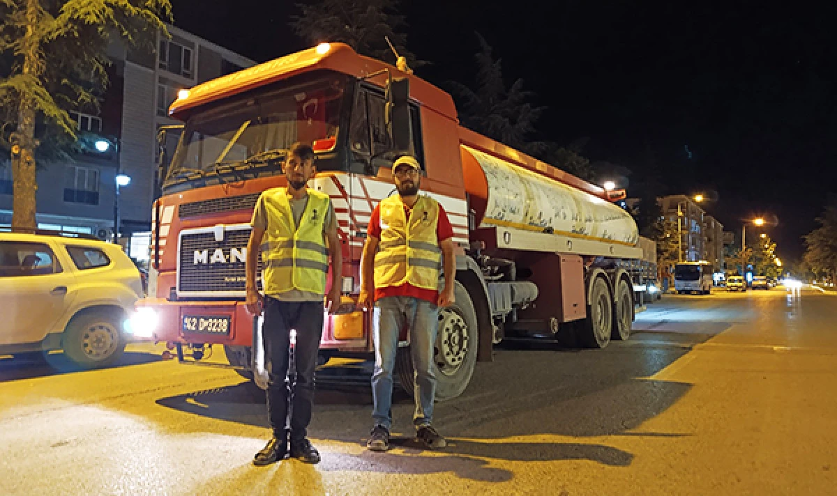 Akşehir belediyesi, Hatay’a yangın söndürme aracı sevk etti
