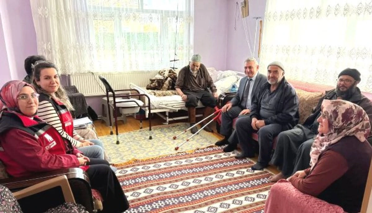 Akşehir’de yaşlı kuşaklar ziyaret edildi