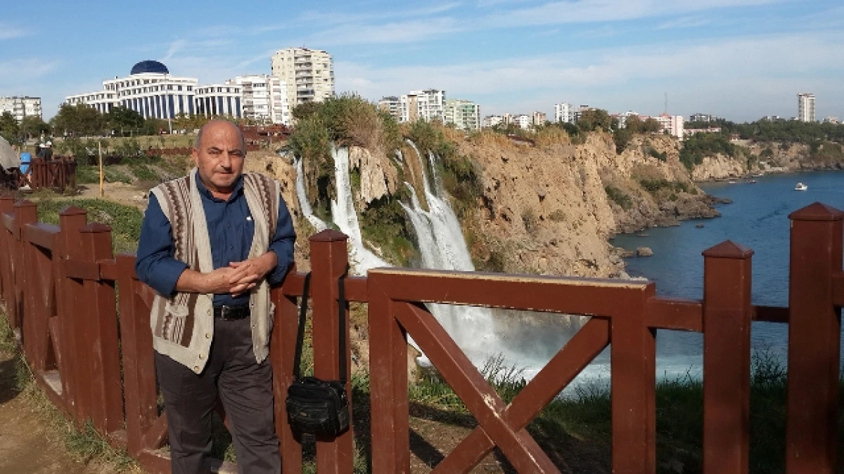 Antalya&rsquo;da Jeolojik miras: D&uuml;nyada tek tufa kıyı falezi