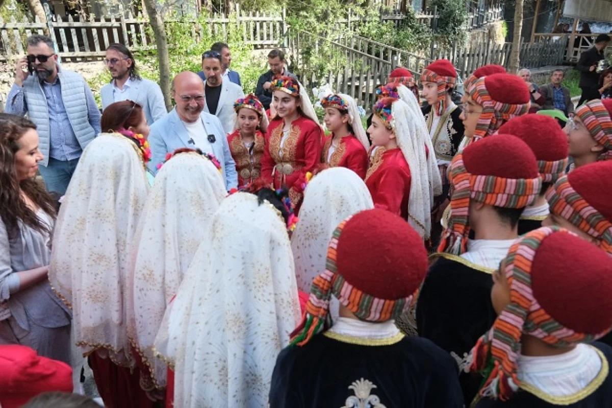 Baharı müjdeleyen Hıdırellez, Akşehir’de coşkuyla kutlandı