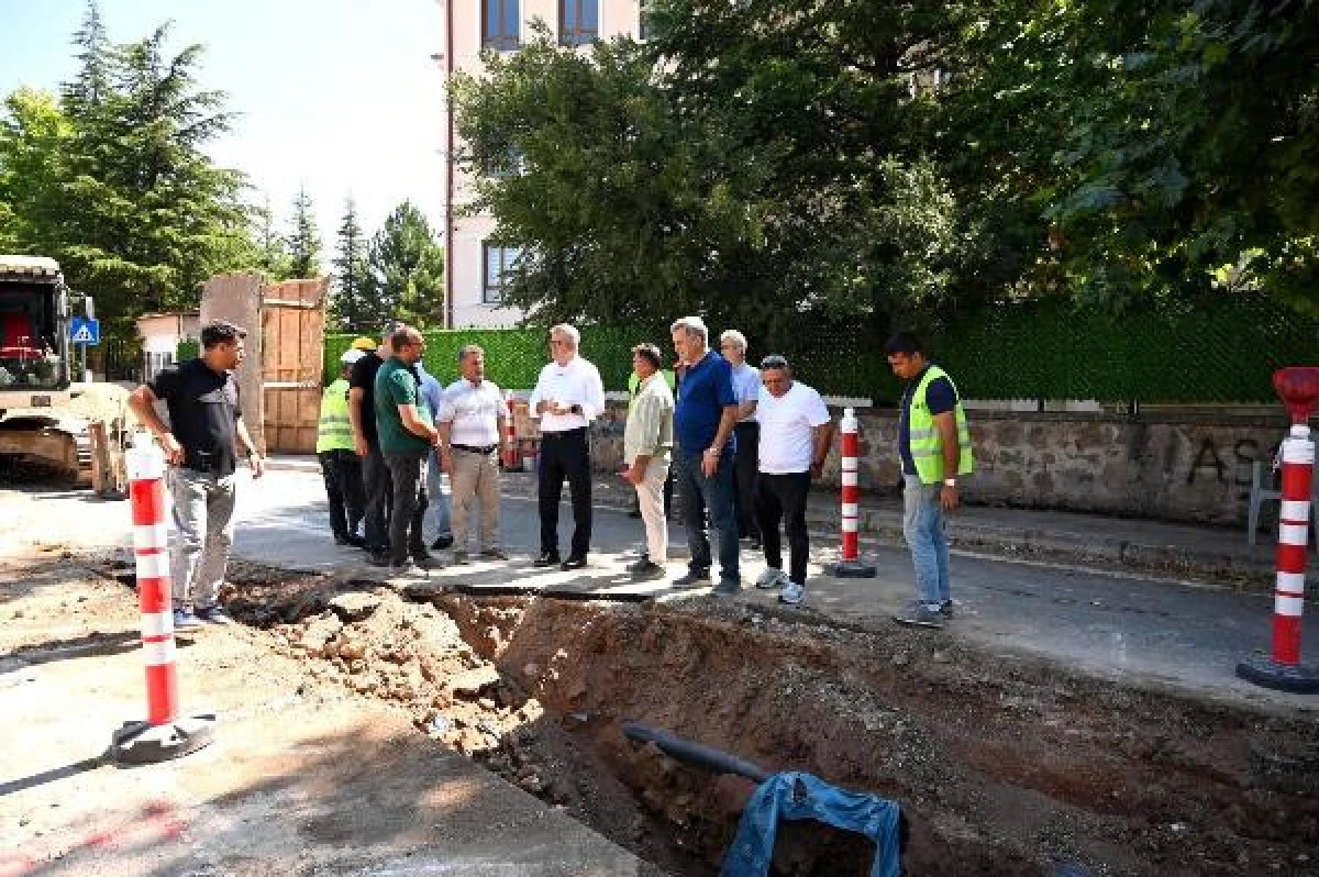 Başkan Ustaoğlu, KOSKİ altyapı &ccedil;alışmaları s&uuml;r&uuml;yor