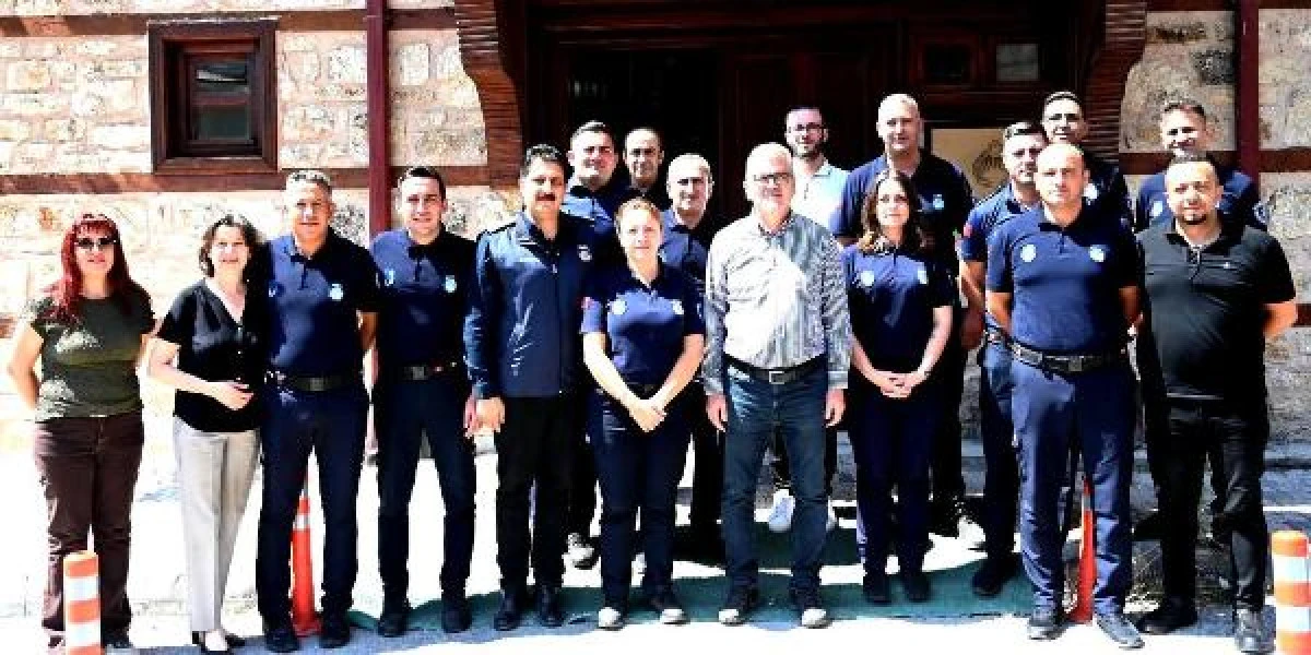 Başkan Ustaoğlu zabıta personelinin haftasını kutladı