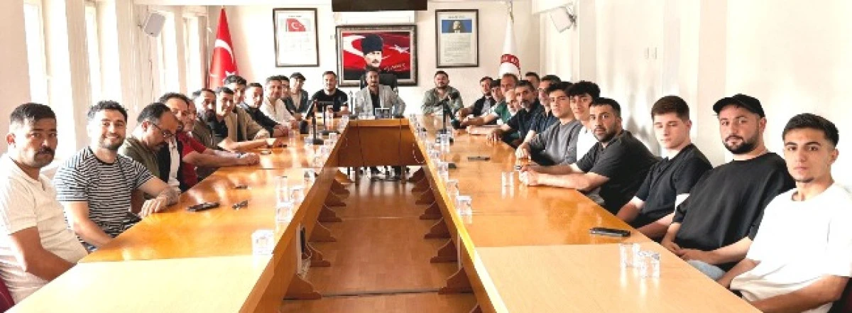 Başkanlık kupası futbol kuraları &ccedil;ekildi