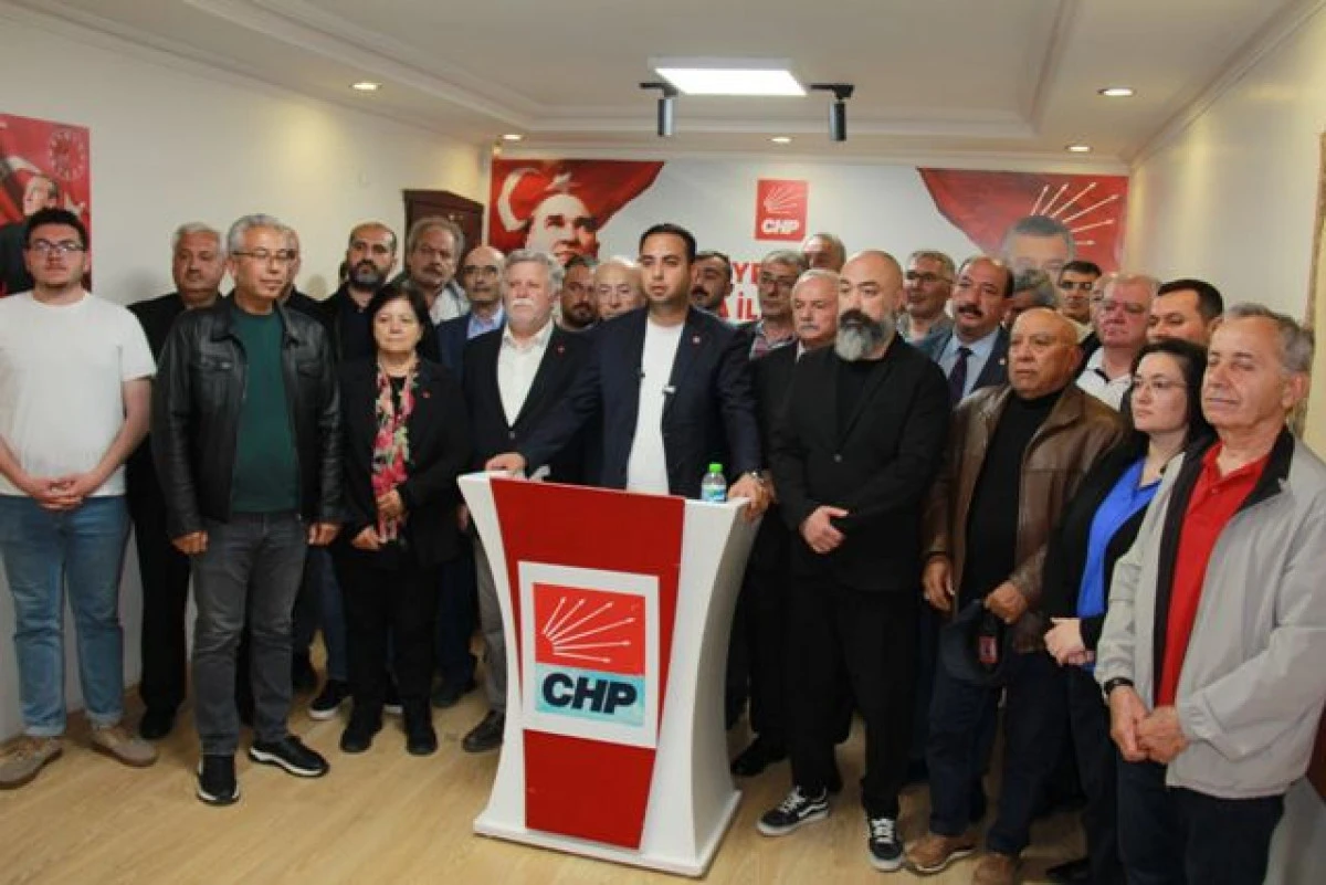 CHP Konya il &ouml;rg&uuml;t&uuml;nden mutlak butlan kararına tepki