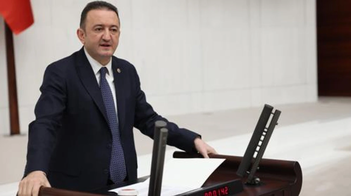 CHP Konya Milletvekili Bektaş: Gen&ccedil;lerimiz artık hayal kuramıyor