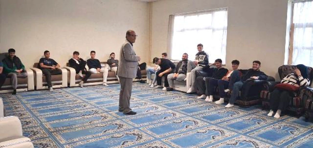 Cihanbeyli&rsquo;de gen&ccedil;lere sıfır atık ve &ccedil;evre bilinci aşılandı