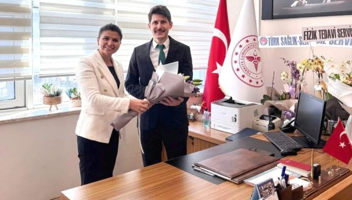 Devlet hastanesi başhekimlik g&ouml;revinde devir teslim t&ouml;reni d&uuml;zenlendi