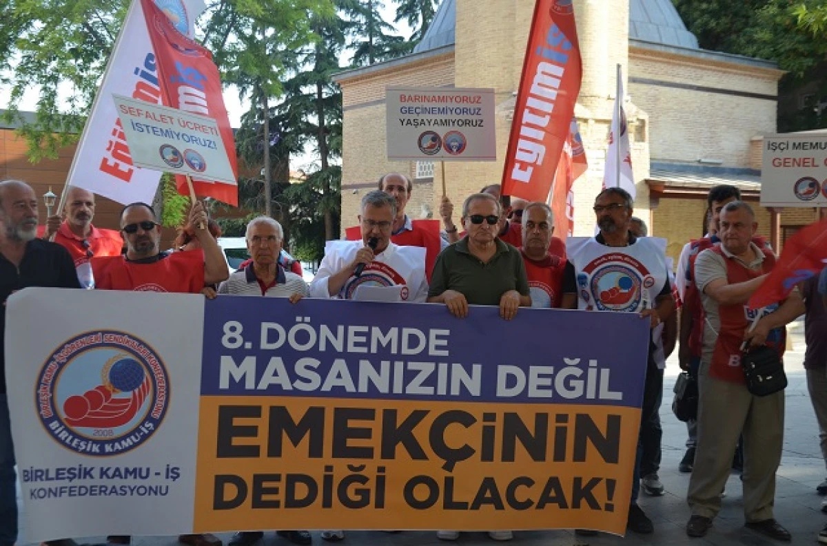Eğitim-iş başkanı Ertuğrul: geçinebileceğimiz ücret talep ediyoruz