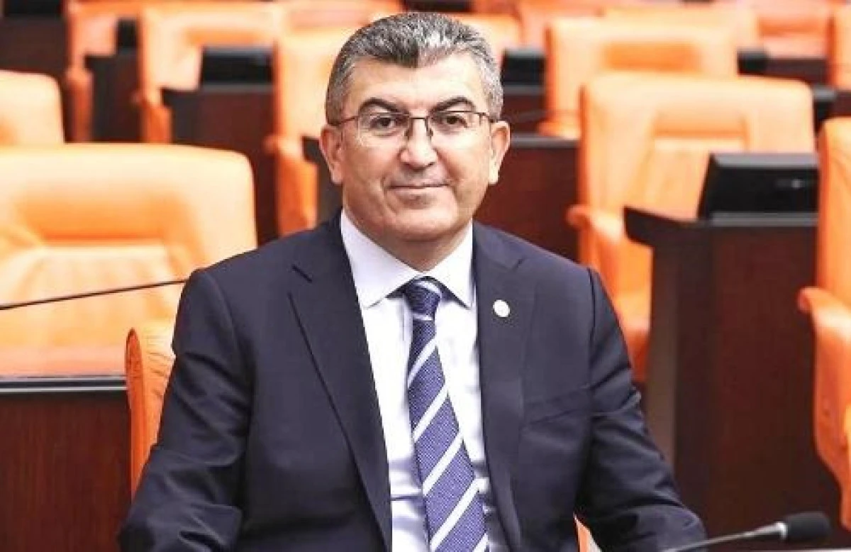 Ekici: Şeb-i Ar&ucirc;s, Konya&rsquo;dan d&uuml;nyaya yayılan bir g&ouml;n&uuml;l &ccedil;ağrısıdır