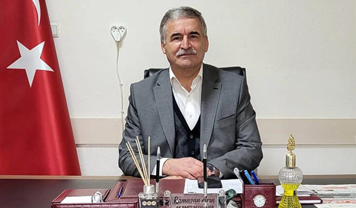 Emekçi kardeşlerimizin bayramı kutlu olsun 