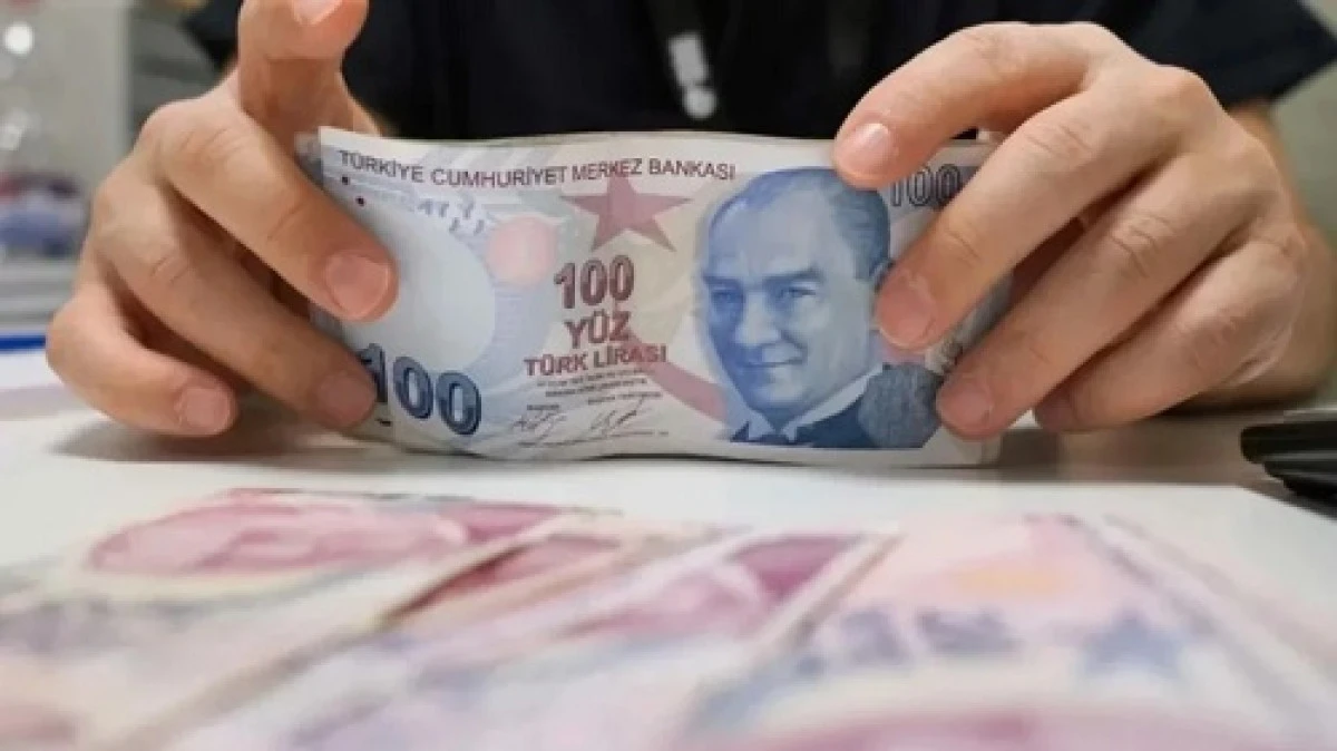 Emeklilere verilecek bayram ikramiyesi tutarı belli oldu