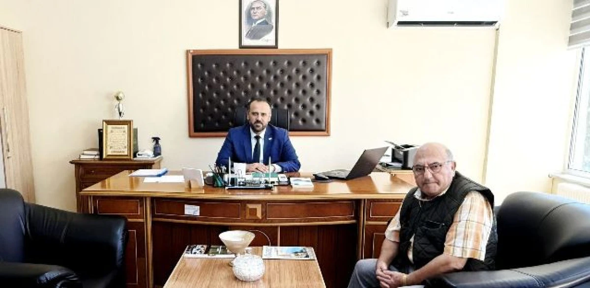 Gazeteci ilçe müftüsünü ziyaret etti