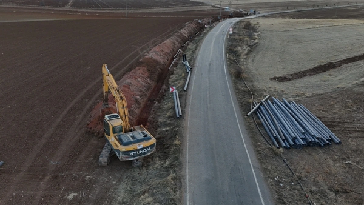 Konya büyükşehir Sarayönü’nün su altyapısını yeniliyor