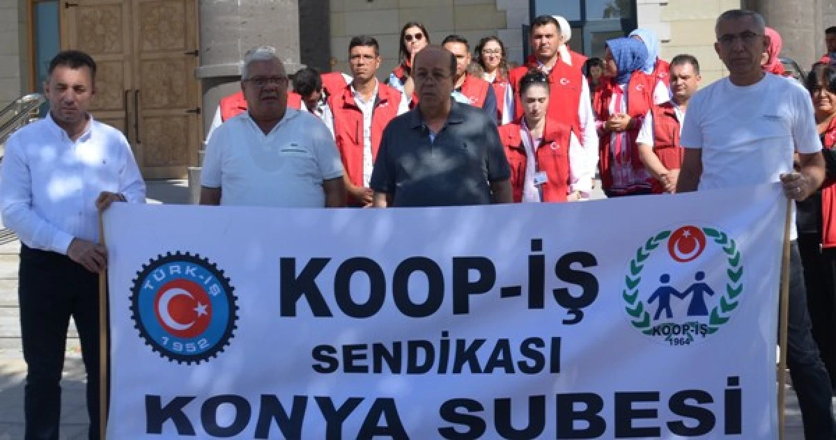 Konya sosyal yardımlaşma ve dayanışma vakfı çalışanları greve başladı