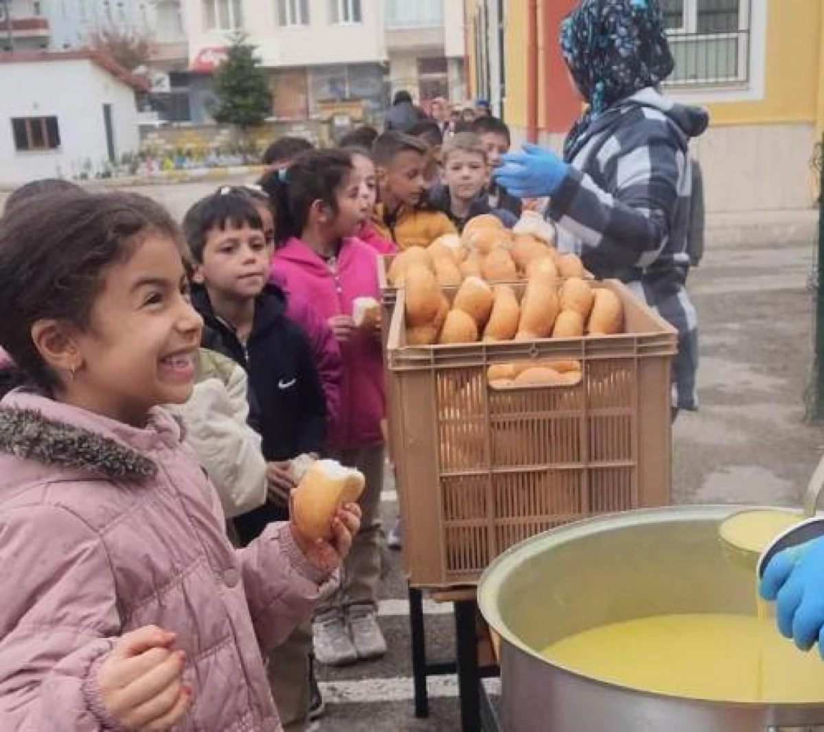 Okulumda sağlıklı besleniyorum etkinliği
