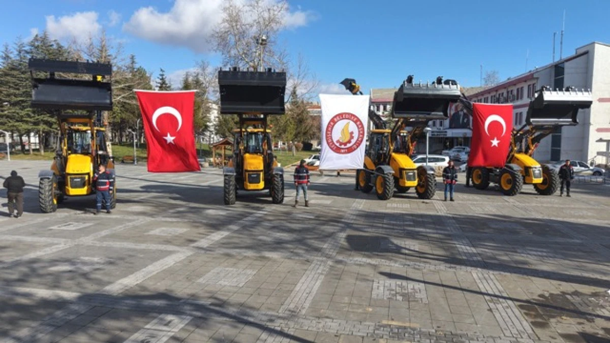 Seydişehir belediyesi, envanterine 4 adet iş makinesi kazandırdı 
