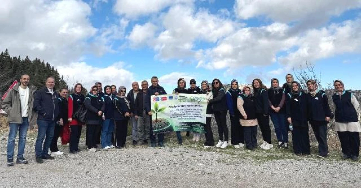 Seydisehir Halk eğitimi merkezi doğa temizliği gerçekleştirdi