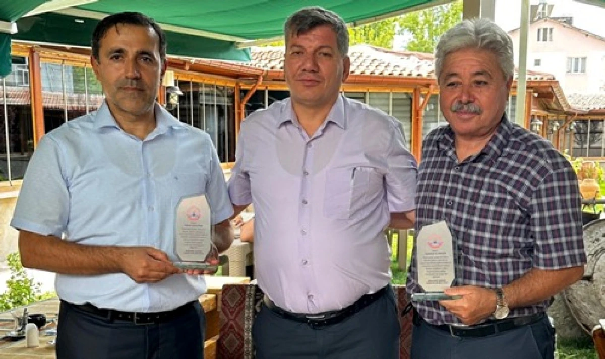 Seydişehir Milli eğitim şube müdürlerine veda