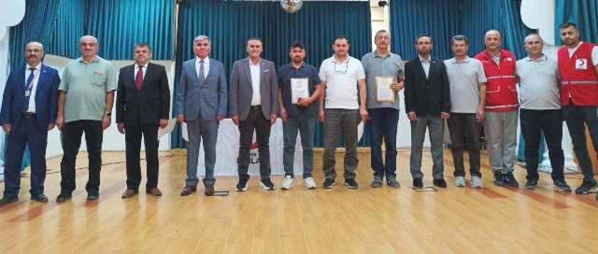 Seydişehir’de düzenli kan bağışçılarına madalya töreni