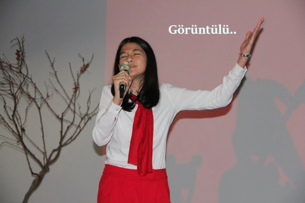 Seydişehir’de minik öğrencilerin duygu dolu şiir dinletisi