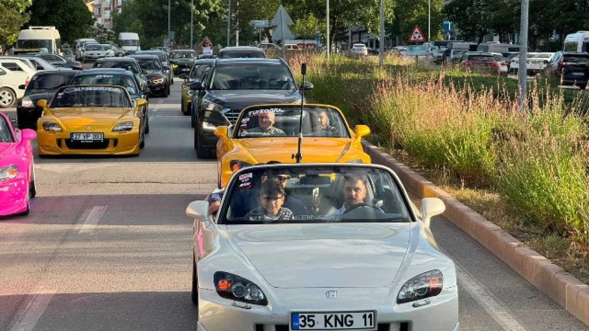 Seydişehir&rsquo;de modifiyeli ara&ccedil; fuarı başladı 