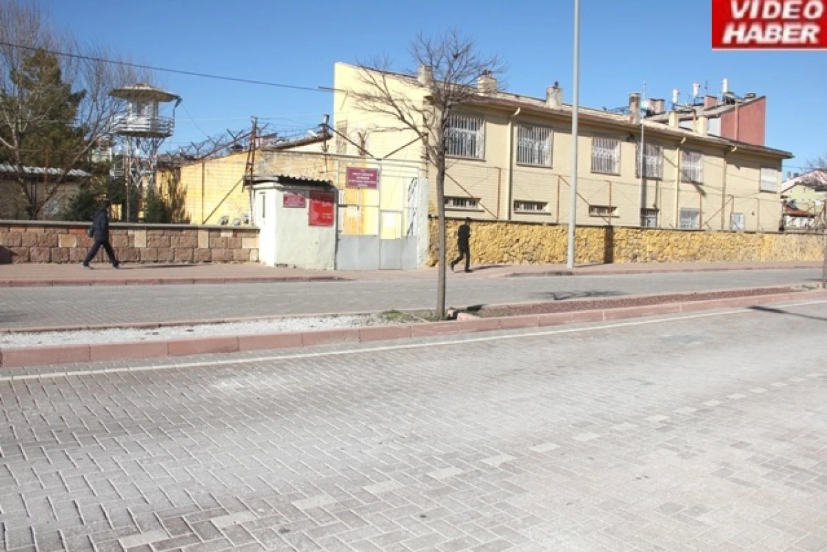 Seydişehir&rsquo;in hafızası eski cezaevi yerini otoparka bırakmıştı