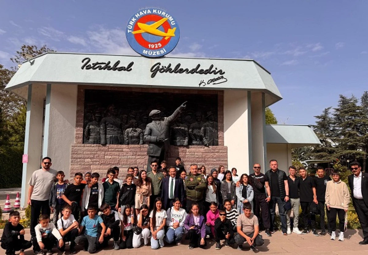 Taraşçı ortaokulu öğrencileri Ankara’yı gezdi