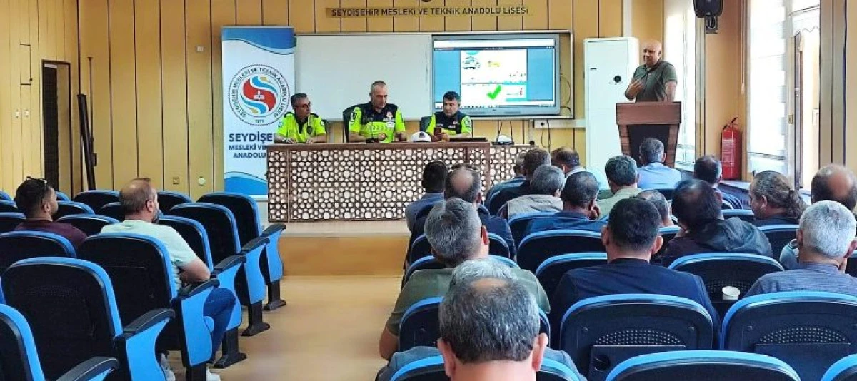 Taşımalı eğitim şoförleri ve rehber personeline eğitim