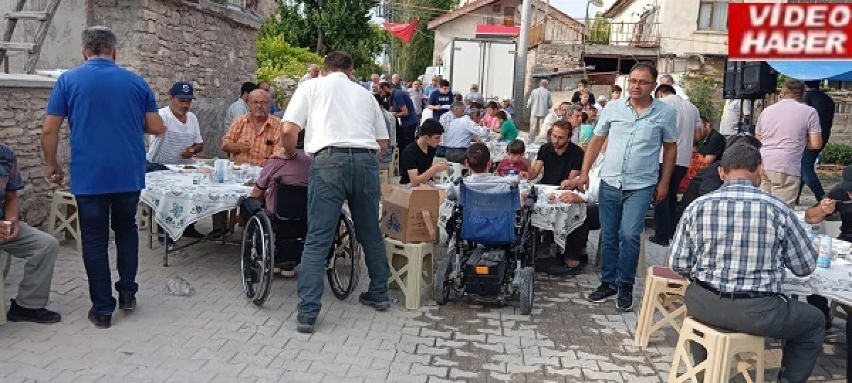 Tepecikte bir köy düğününden