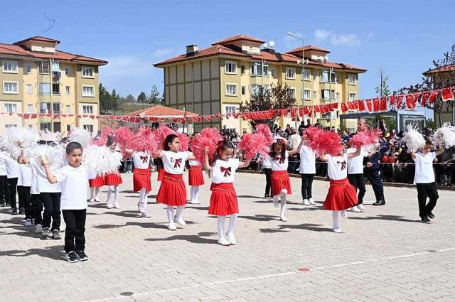 Ulusal Egemenlik ve Çocuk Bayramı Seydişehir’de coşkuyla kutlanıyor