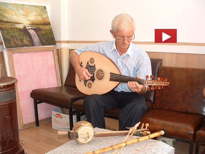 Ressam Müzisyen Armay, ‘Resim ve Müzik benim için bir tutku’