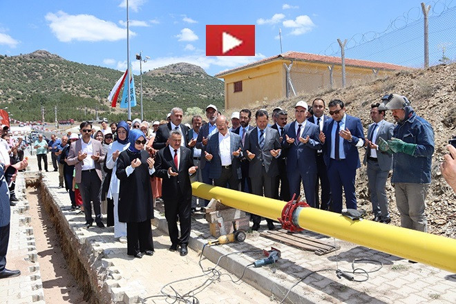 Sanayi bölgesinde doğal gaz çalışmaları başladı